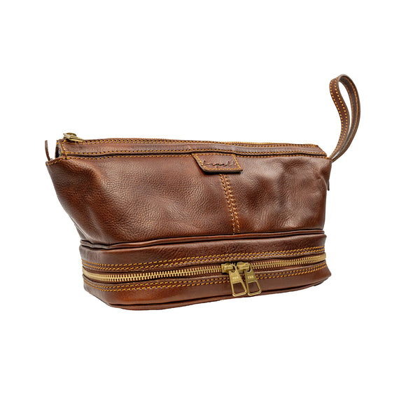 Luca toiletry bag