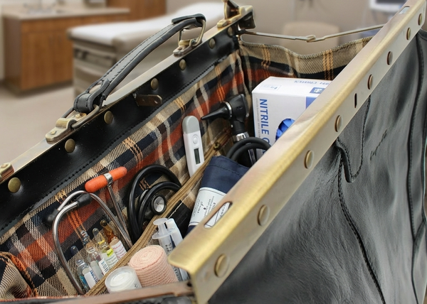 Der Maulbügel: Warum diese klassische Mechanik die moderne Businesswelt dominiert