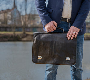 bupell Aktentasche/Messenger Ernesto aus zertifiziertem pflanzlich gegerbten Leder - Handgemacht in Italien