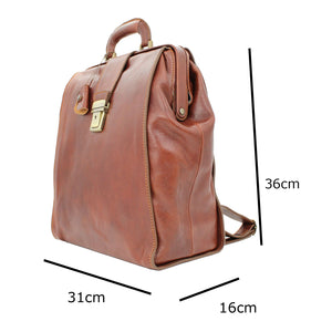 bupell Arzttasche/Rucksack Carmine aus zertifiziertem pflanzlich gegerbten Leder - Handgemacht in Italien