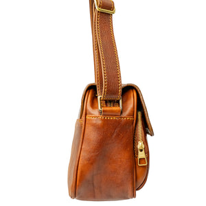 bupell Schultertasche Carlotta aus zertifiziertem pflanzlich gegerbten Leder - Handgemacht in Italien