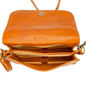 bupell Crossbody/Schultertasche Cinzia aus zertifiziertem pflanzlich gegerbten Leder - Handgemacht in Italien