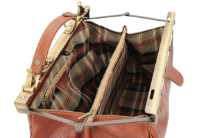 bupell Arzttasche Davide aus zertifiziertem pflanzlich gegerbten Leder - Handgemacht in Italien