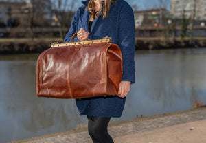 bupell XXL Aktentasche Riziero aus zertifiziertem pflanzlich gegerbten Leder - Handgemacht in Italien